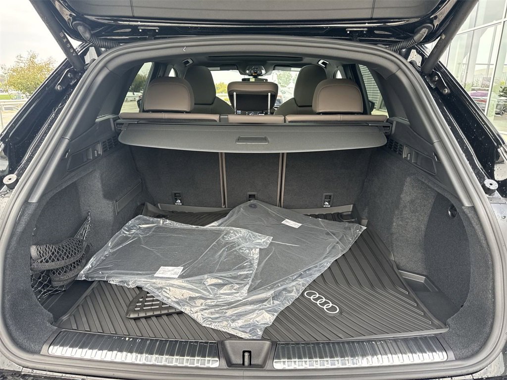 New 2025 Audi Q5 Premium Plus image 26