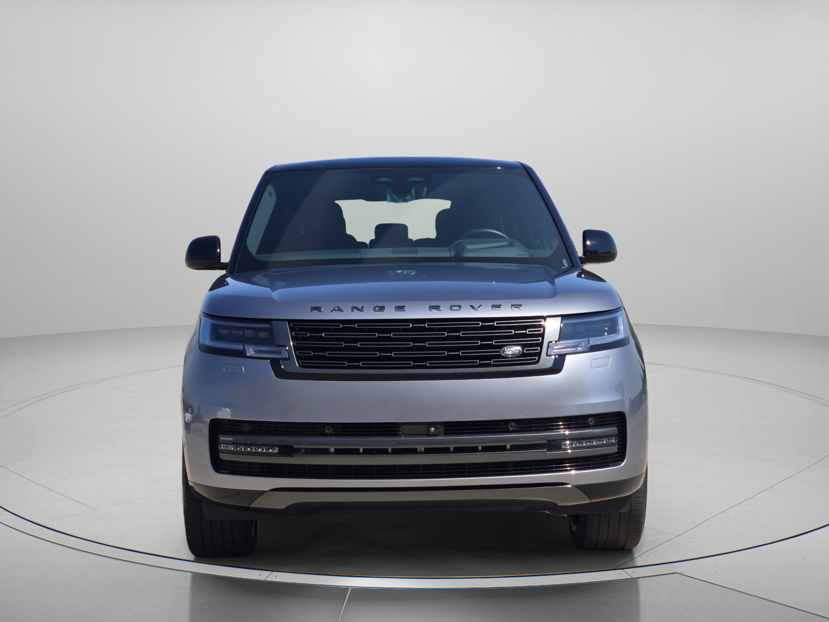 Certified 2025 Land Rover Range Rover Long Wheelbase SE AWD/4WD image 6
