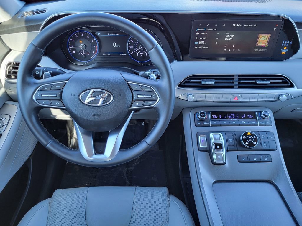 Used 2022 Hyundai Palisade SEL w/ 8P Bench Seat Package image 2