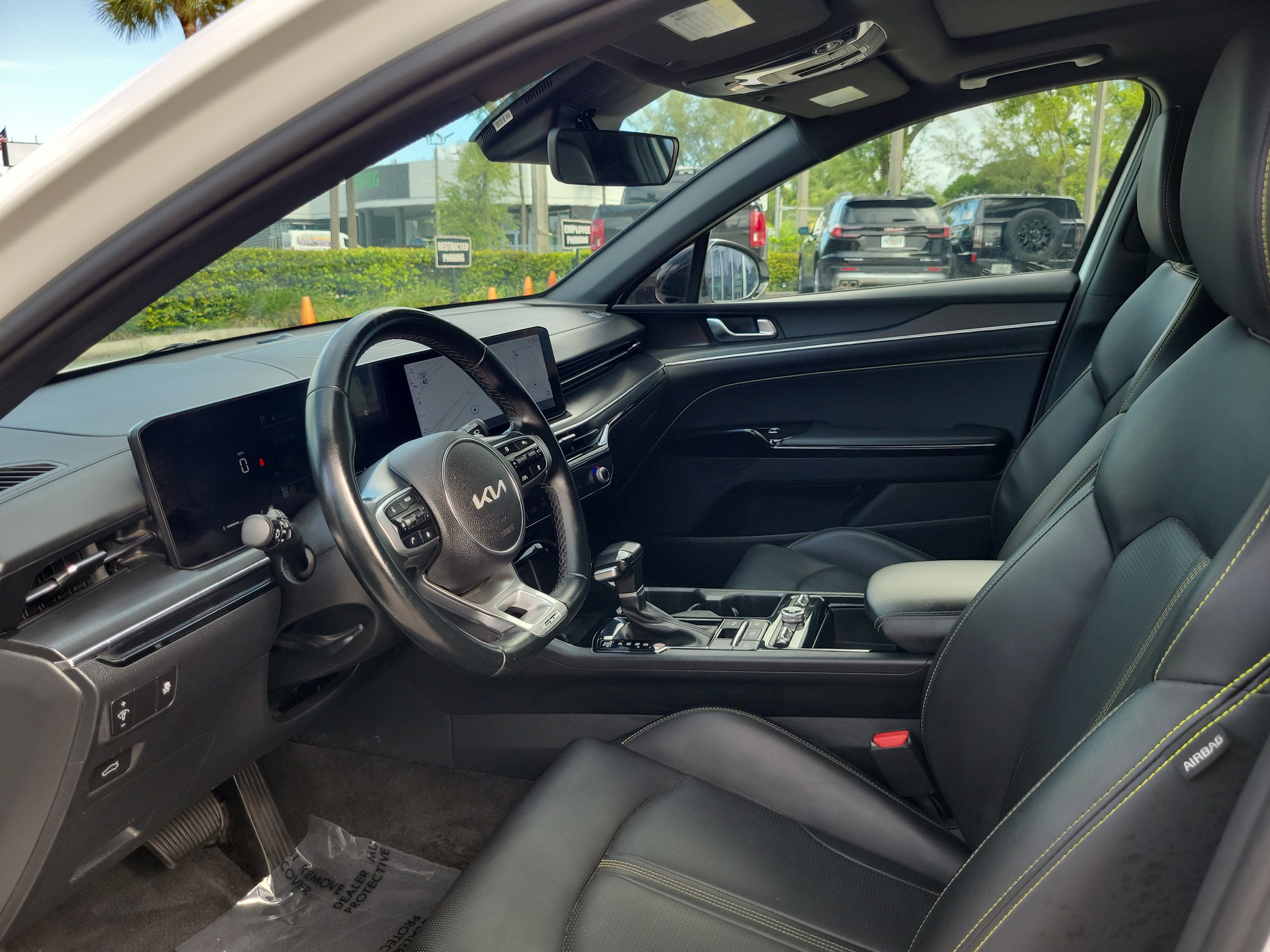 Used 2025 Kia K5 GT FWD image 13