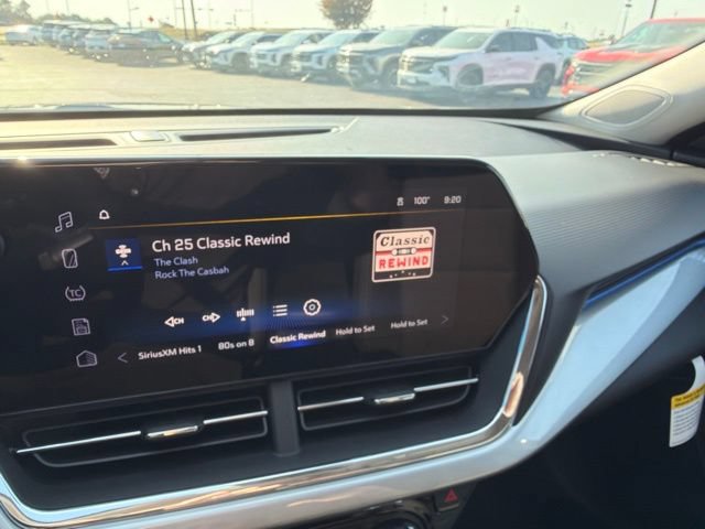 New 2026 Chevrolet Trax LT w/ LT Convenience Package FWD image 15