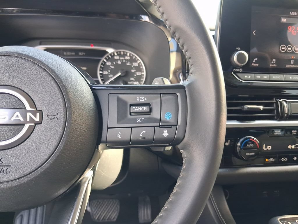 Used 2023 Nissan Pathfinder SV FWD image 23