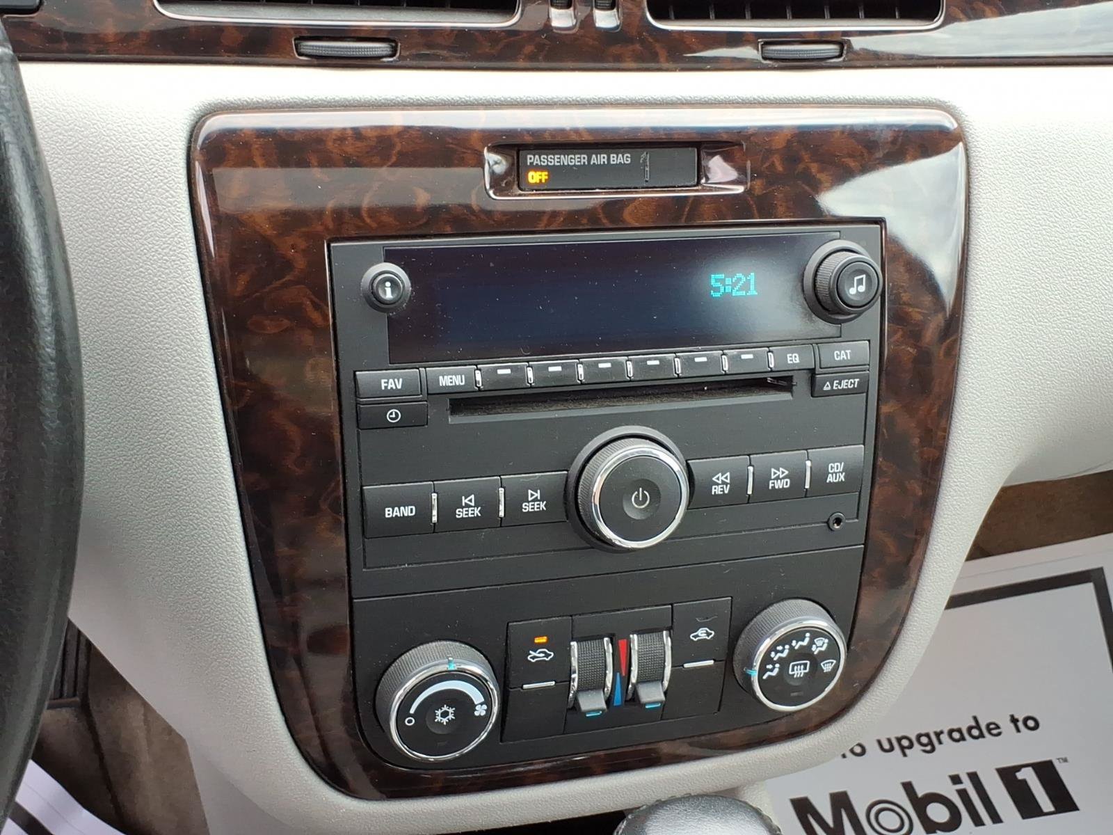 Used 2013 Chevrolet Impala LT w/ LT Sunroof Package FWD image 23