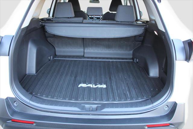 Certified 2024 Toyota RAV4 LE image 27