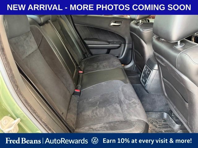 Used 2018 Dodge Charger R/T w/ Plus Group RWD image 6