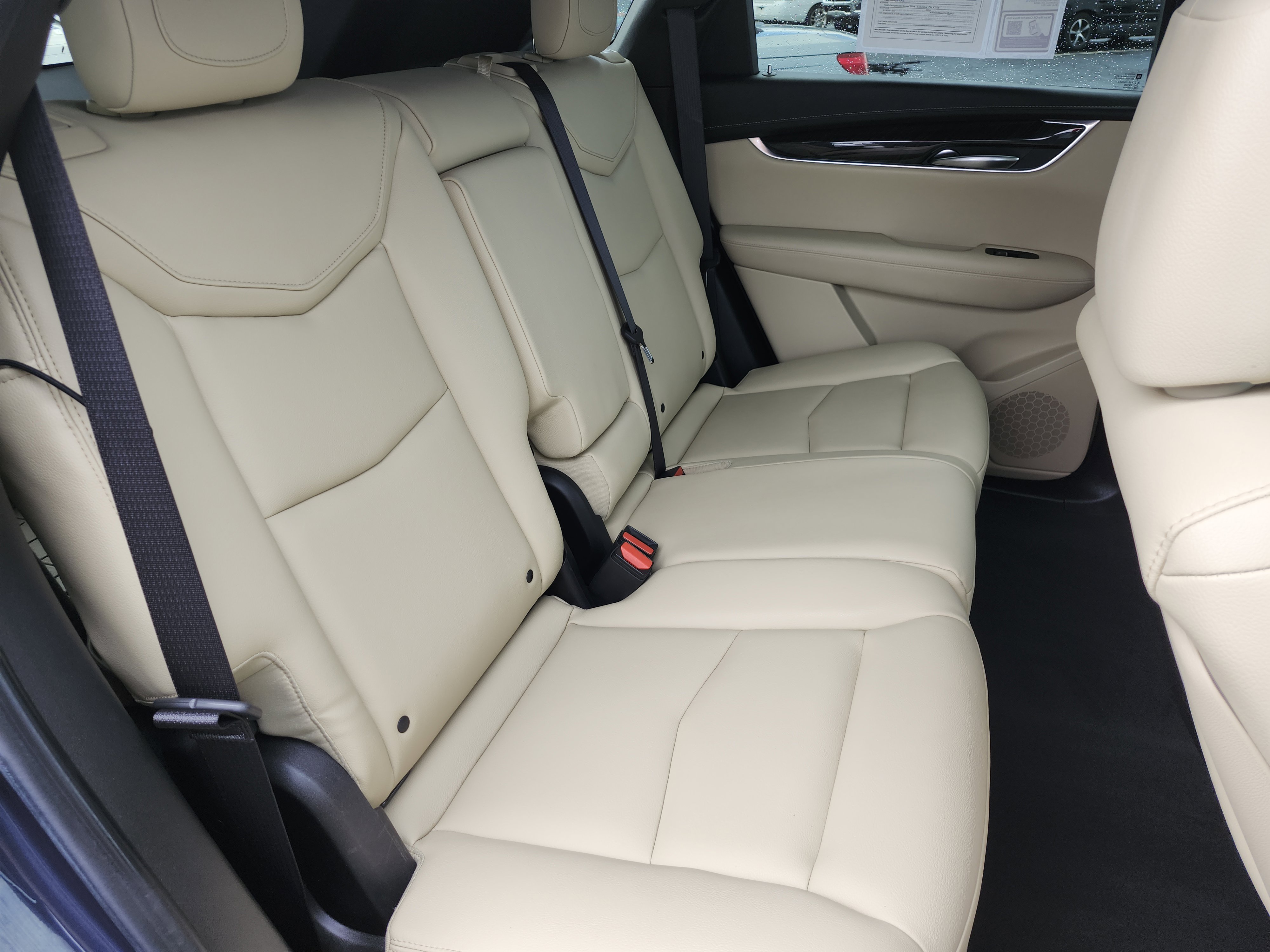 Used 2018 Cadillac XT5 AWD image 20