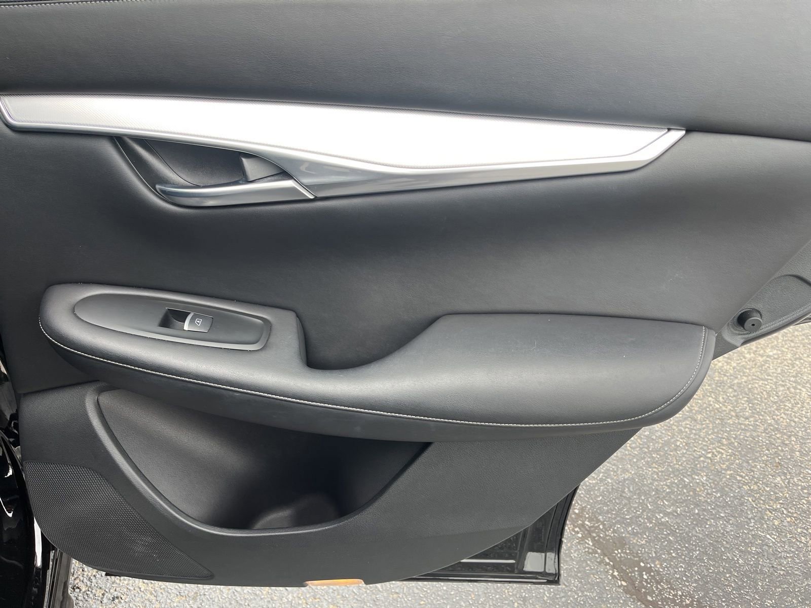 Used 2021 INFINITI QX50 Luxe w/ Appearance Package FWD image 19