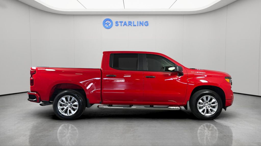 Used 2025 Chevrolet Silverado 1500 Custom RWD image 11