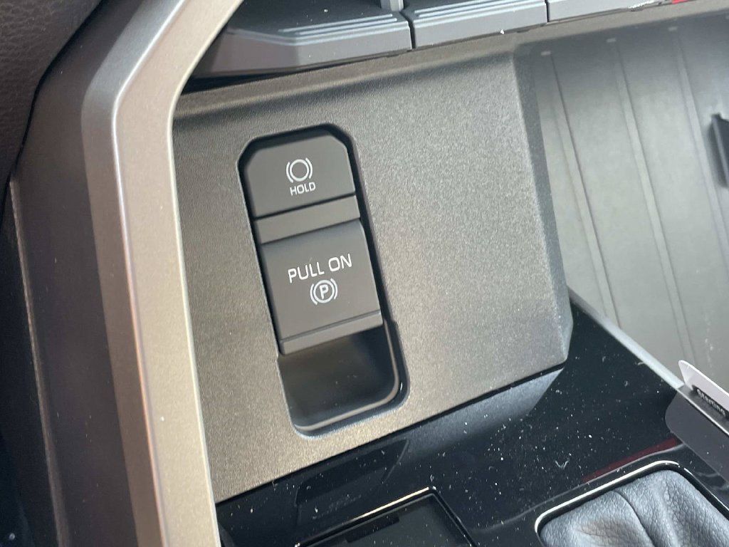 New 2026 Toyota Tundra Limited AWD/4WD image 41