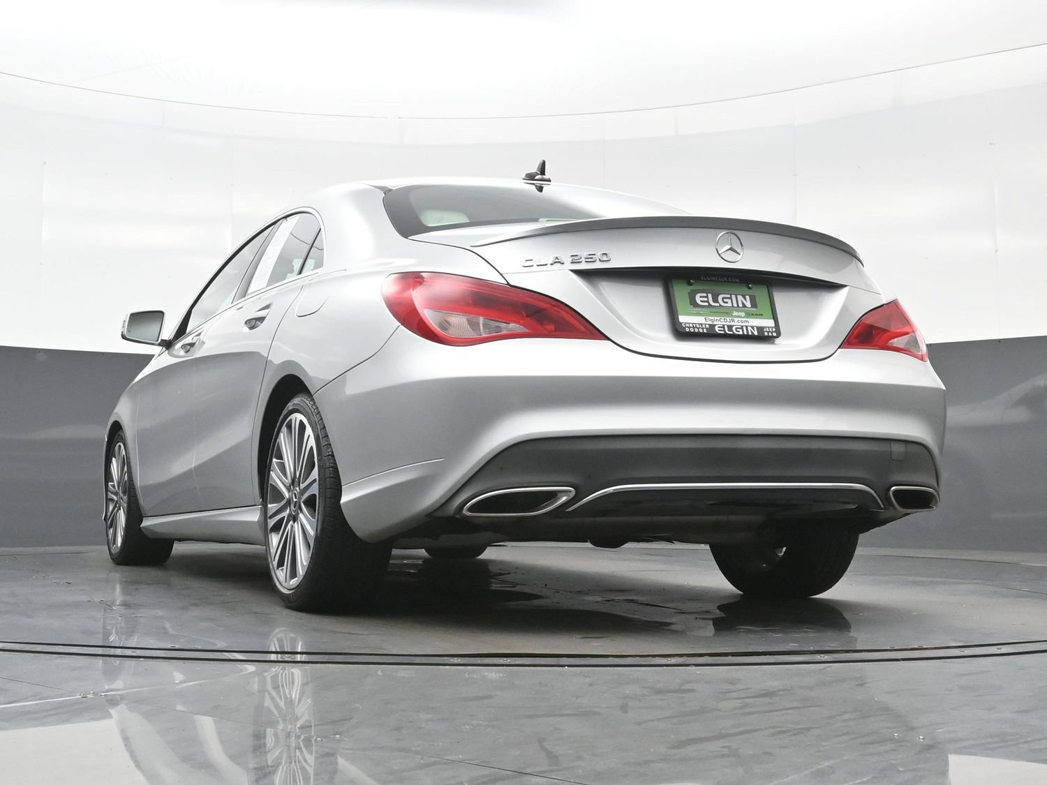 Used 2018 Mercedes-Benz CLA 250 image 25