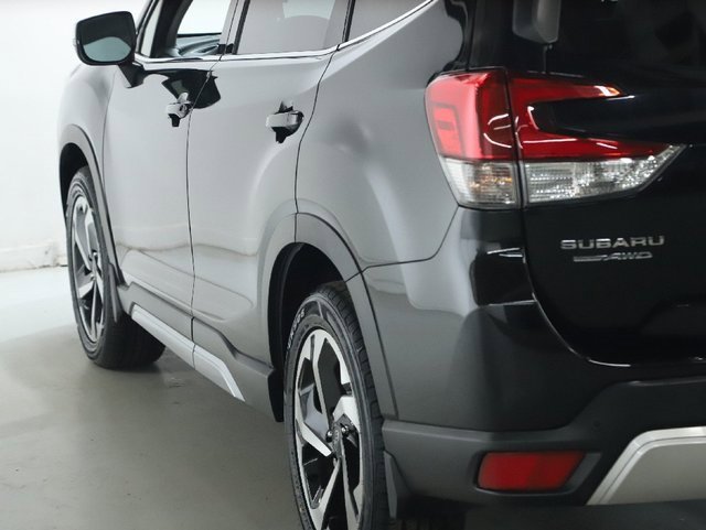 Used 2023 Subaru Forester Touring image 45