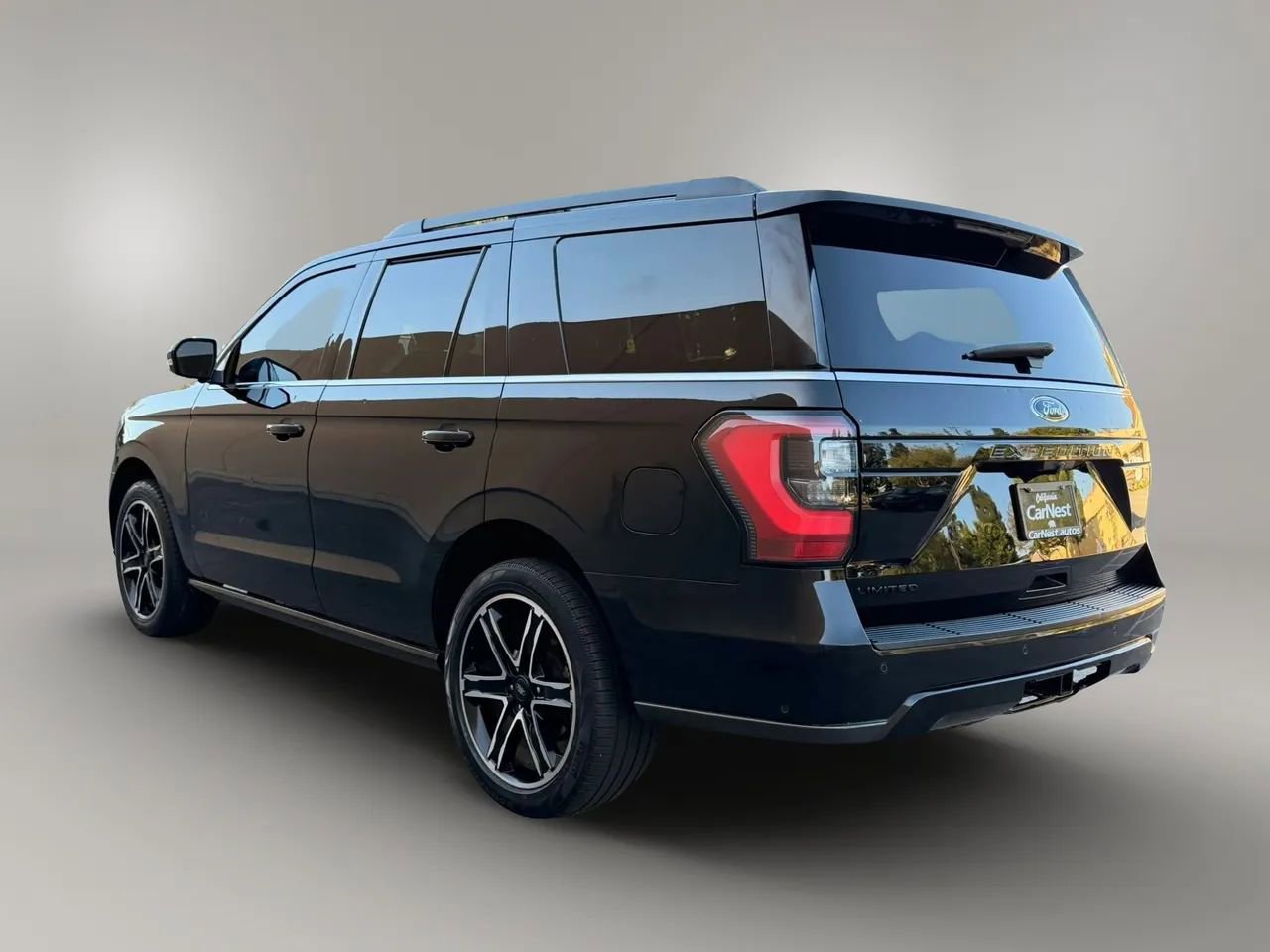 Used 2020 Ford Expedition Limited w/ Equipment Group 303A RWD image 9