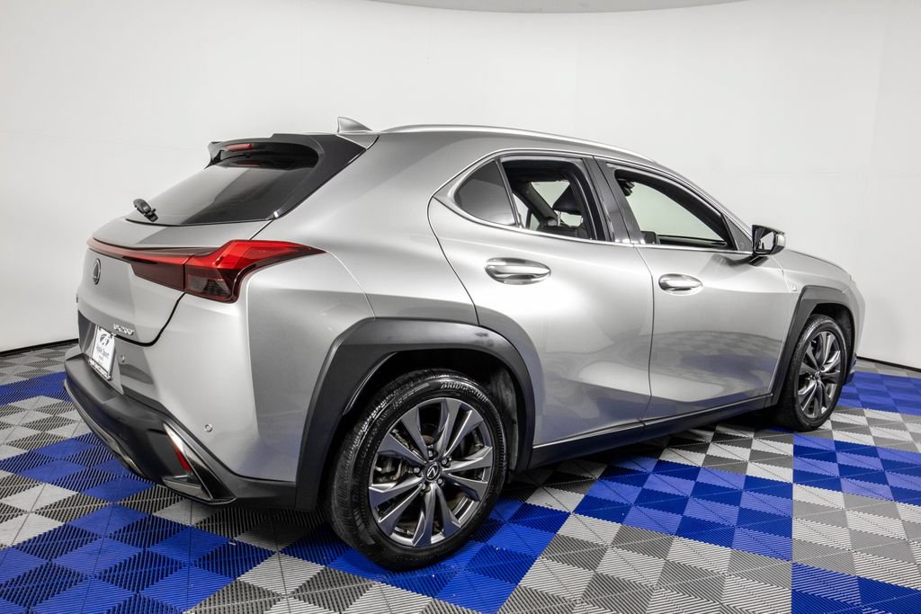 Used 2019 Lexus UX 200 F Sport w/ F Sport Premium Package FWD image 6