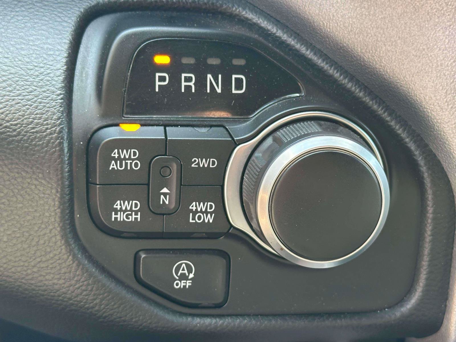 Used 2023 RAM 1500 Big Horn AWD/4WD image 24