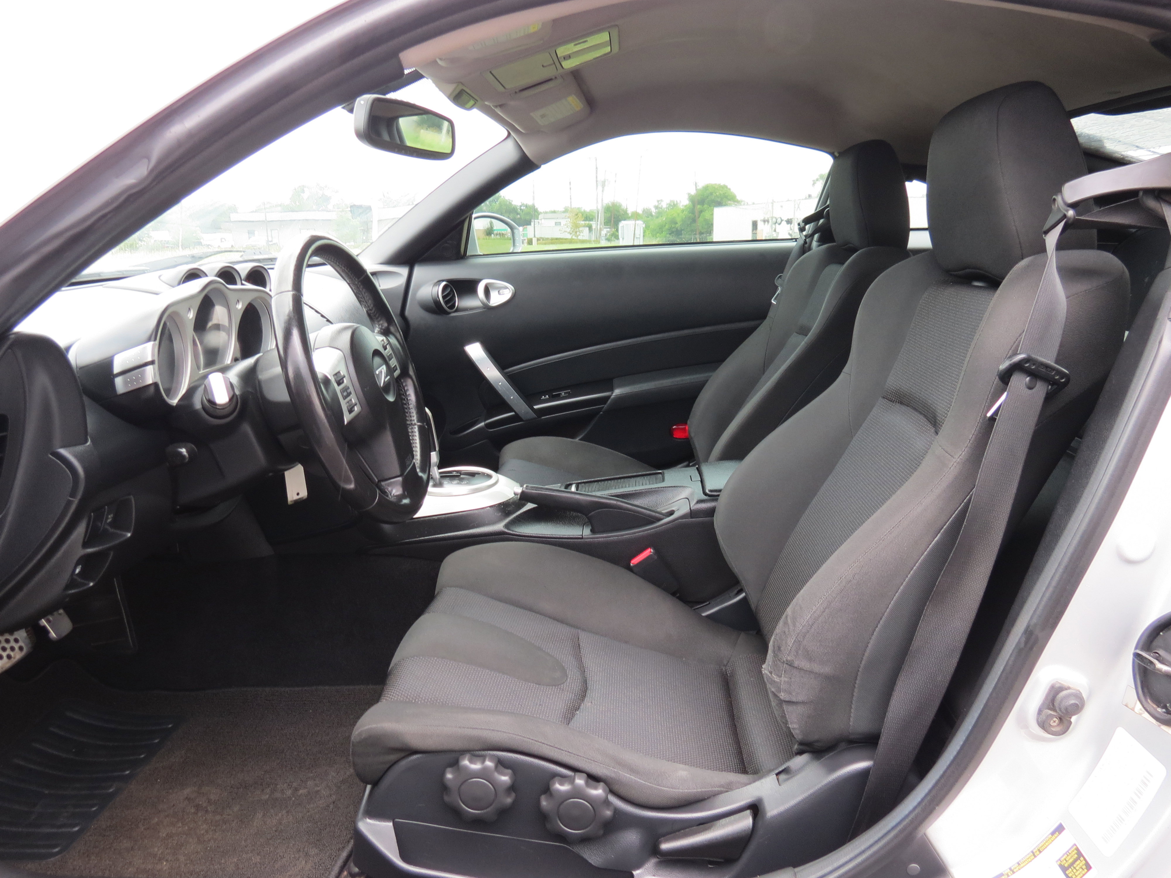 Used 2008 Nissan 350Z Enthusiast w/ Cargo Convenience Pkg RWD image 24
