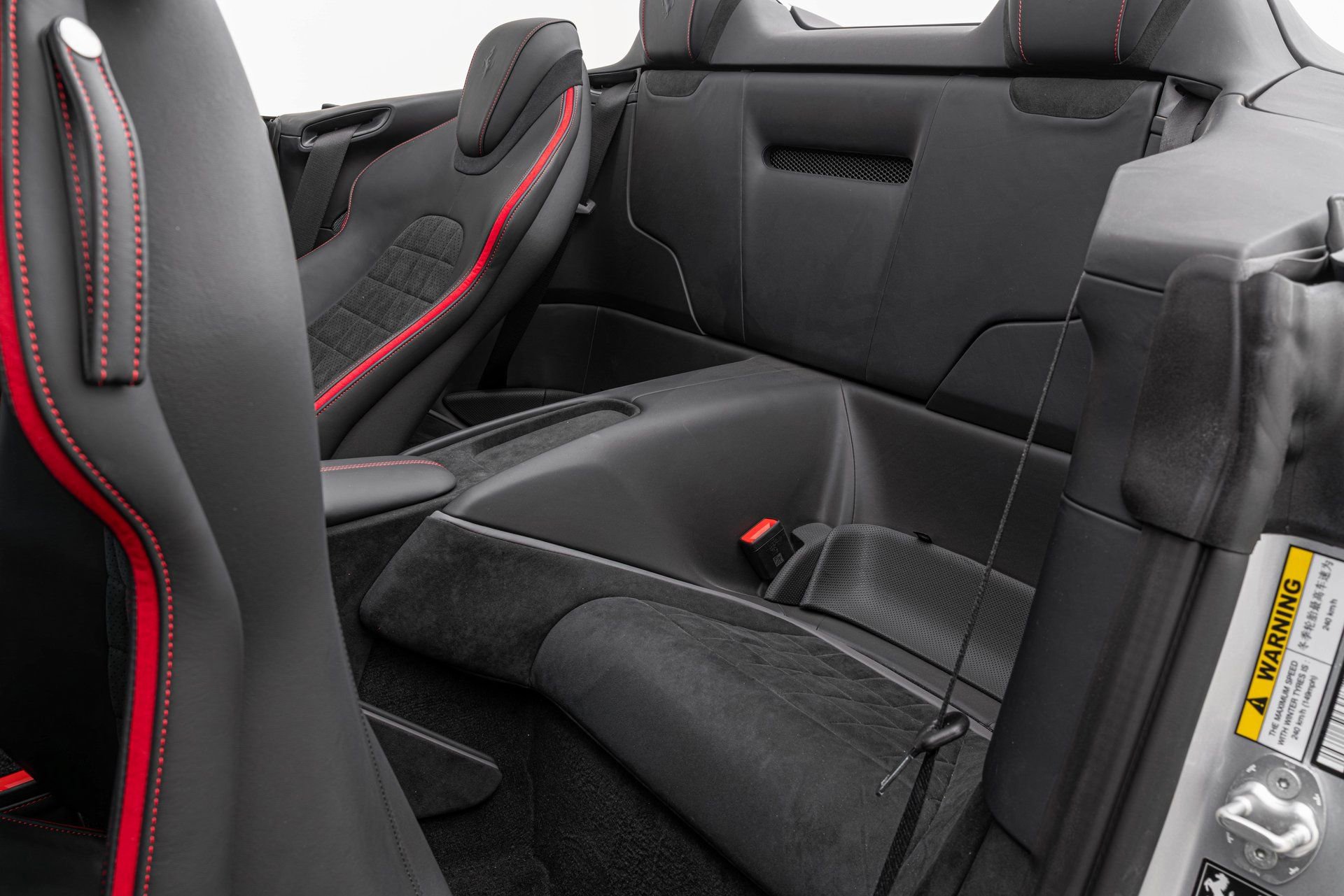 Certified 2025 Ferrari Roma Spider RWD image 56