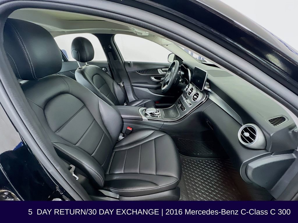 Used 2016 Mercedes-Benz C 300 4MATIC Sedan image 32