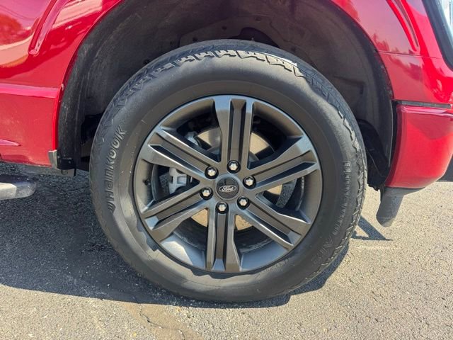 Used 2021 Ford F150 XLT w/ Equipment Group 302A High AWD/4WD image 22