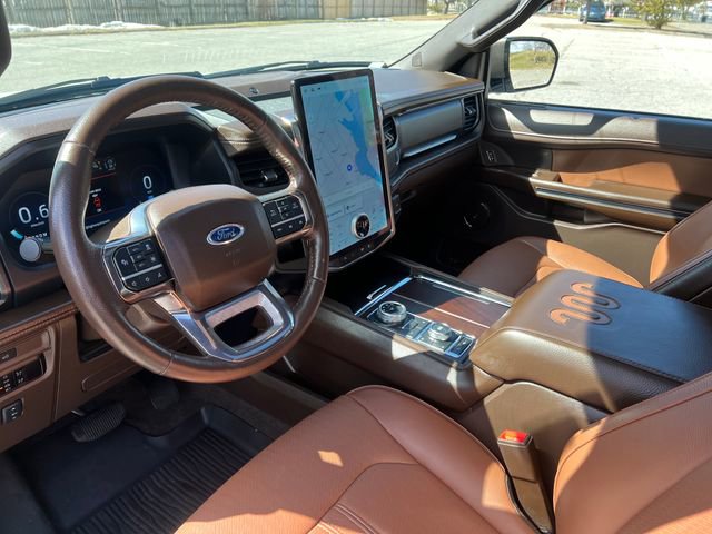 Used 2024 Ford Expedition Max King Ranch image 18