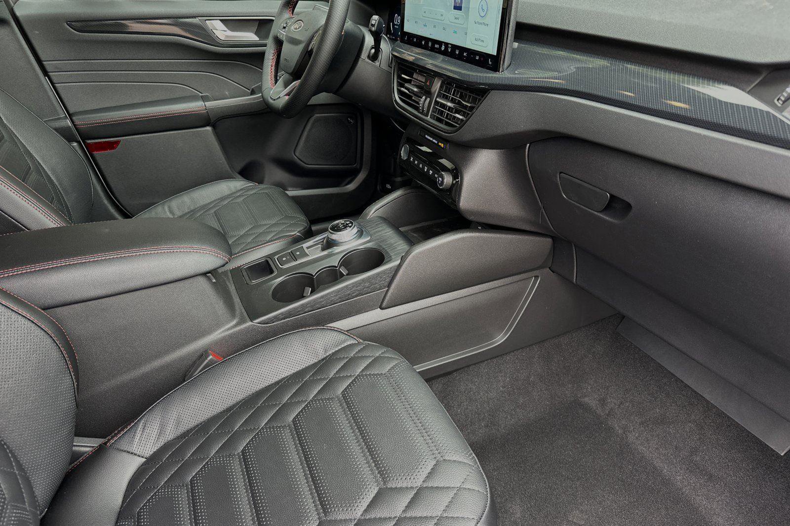 New 2024 Ford Escape ST-Line Elite w/ Premium Technology Package image 13