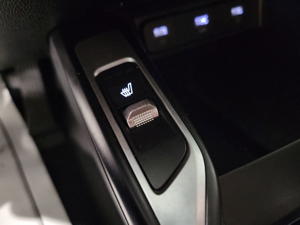 Used 2022 Kia Sorento S image 18