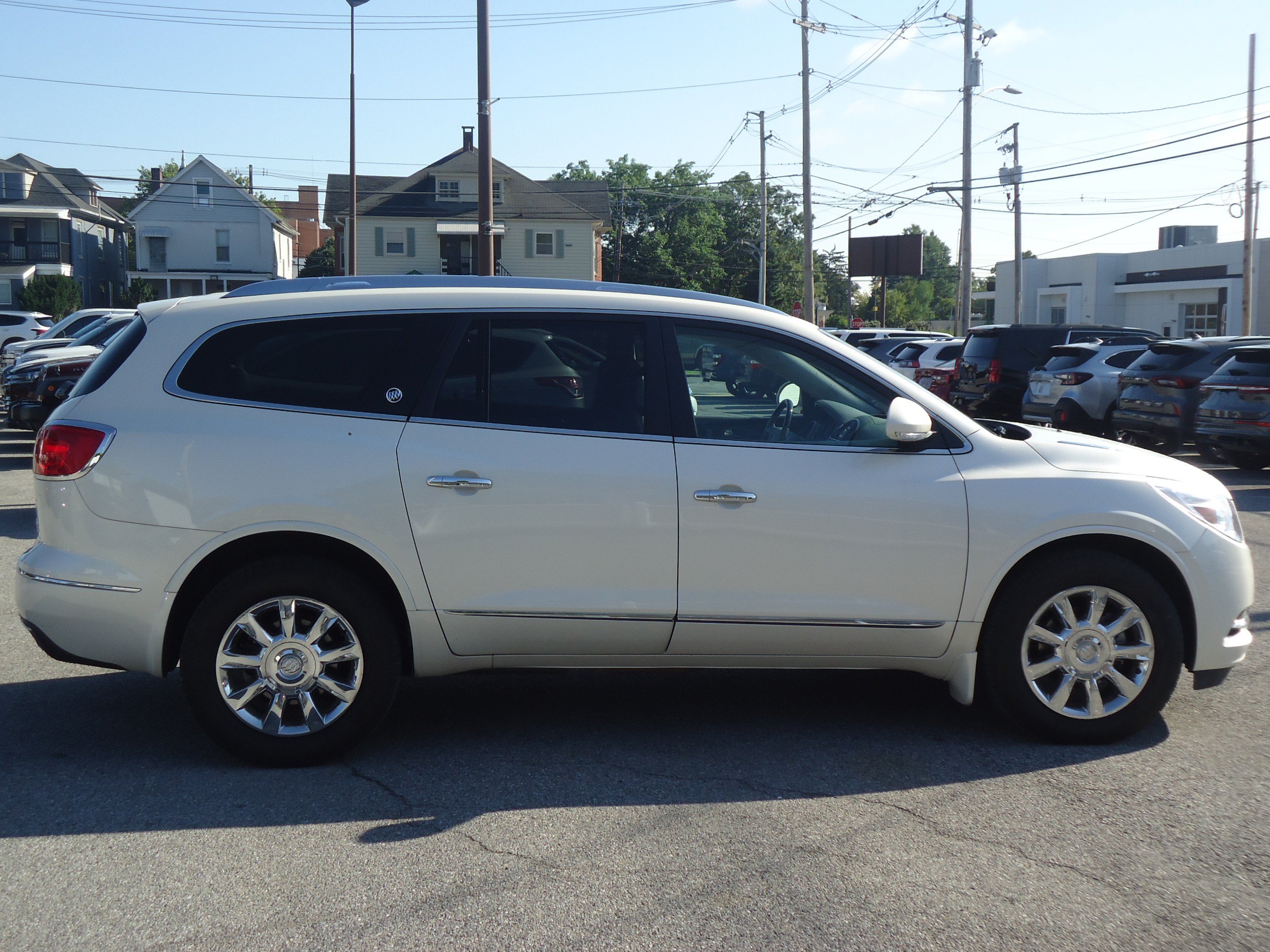 Used 2015 Buick Enclave Premium AWD/4WD image 2