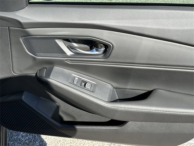 Used 2024 Honda Accord Sport image 39