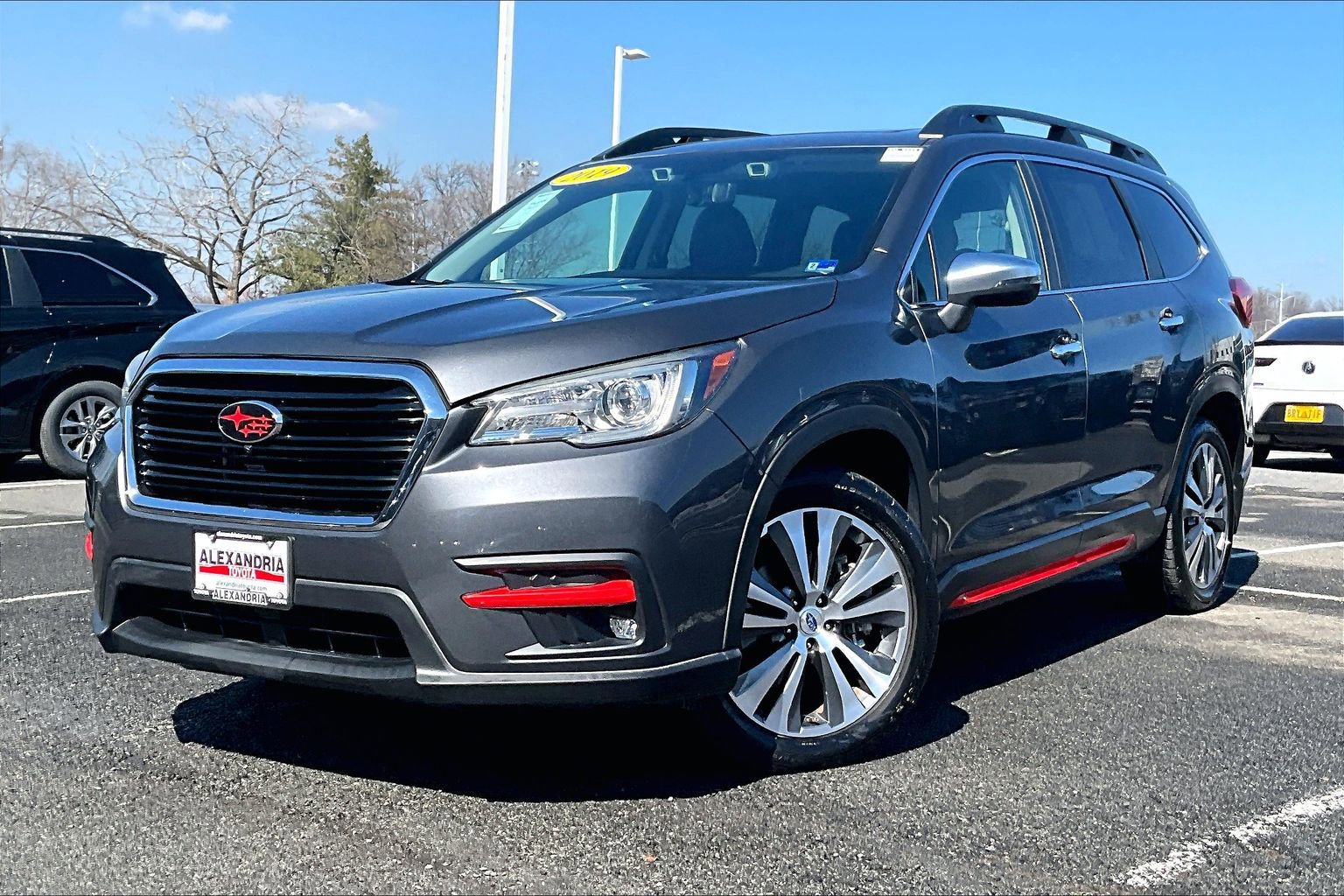Used 2019 Subaru Ascent Touring image 1