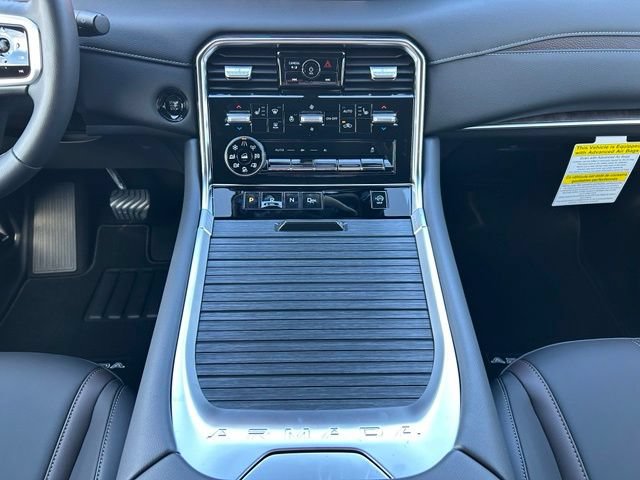 New 2026 Nissan Armada SL w/ Captain's Chari Seat Package AWD/4WD image 19