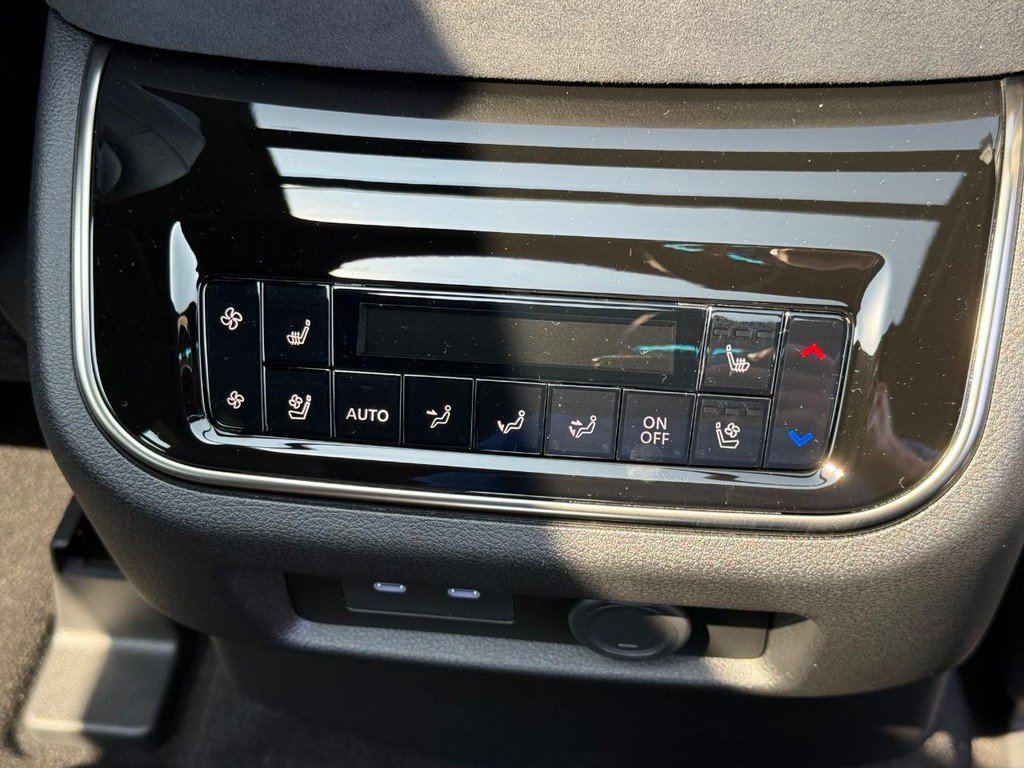 New 2027 INFINITI QX80 Sensory w/ Sport Exterior Package AWD/4WD image 6
