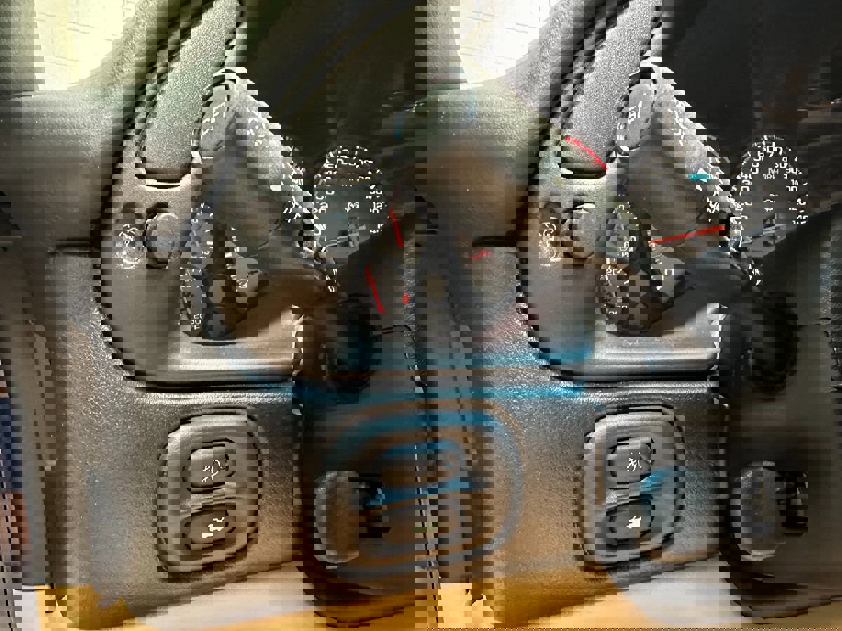 Used 2000 Chevrolet Corvette Convertible image 22