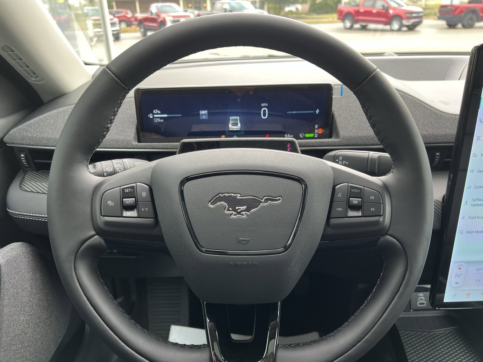 Used 2025 Ford Mustang Mach-E Premium image 31