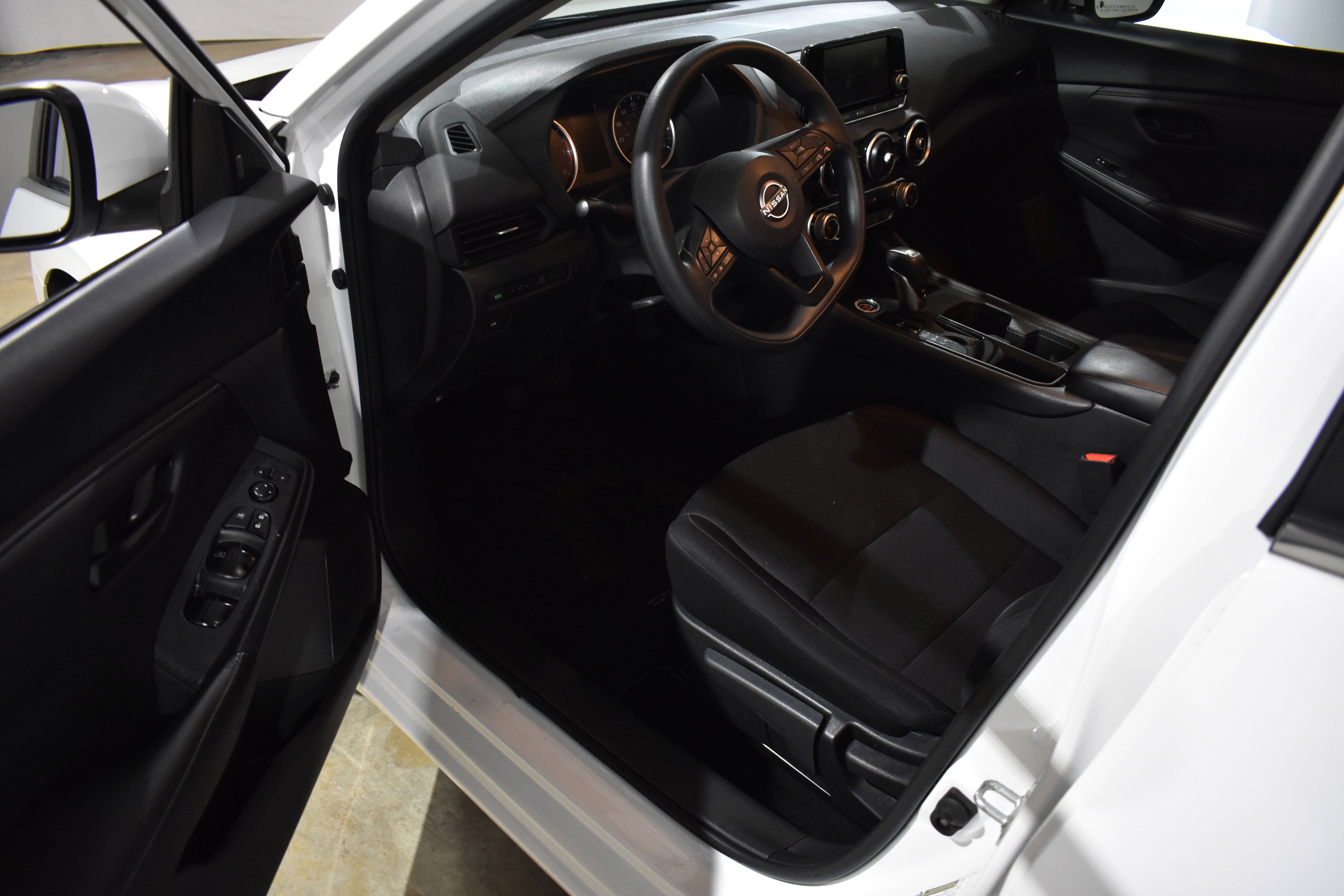 Used 2024 Nissan Sentra S image 12