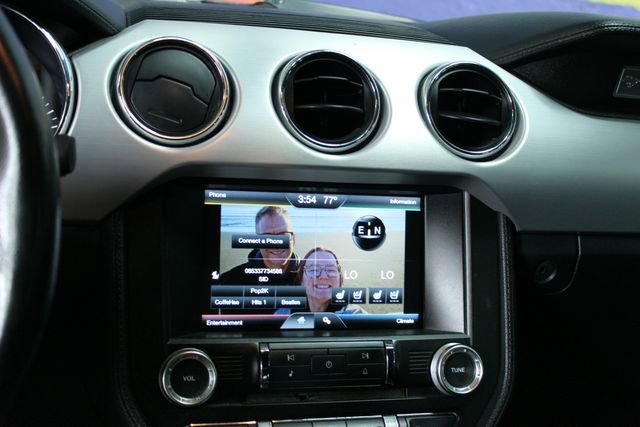 Used 2015 Ford Mustang Premium image 17