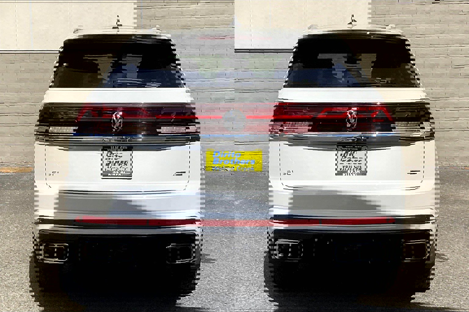 New 2026 Volkswagen Atlas Cross Sport SEL Premium R-Line image 3