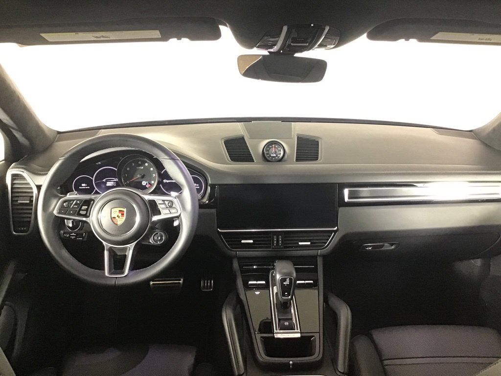 Certified 2021 Porsche Cayenne GTS AWD/4WD image 23