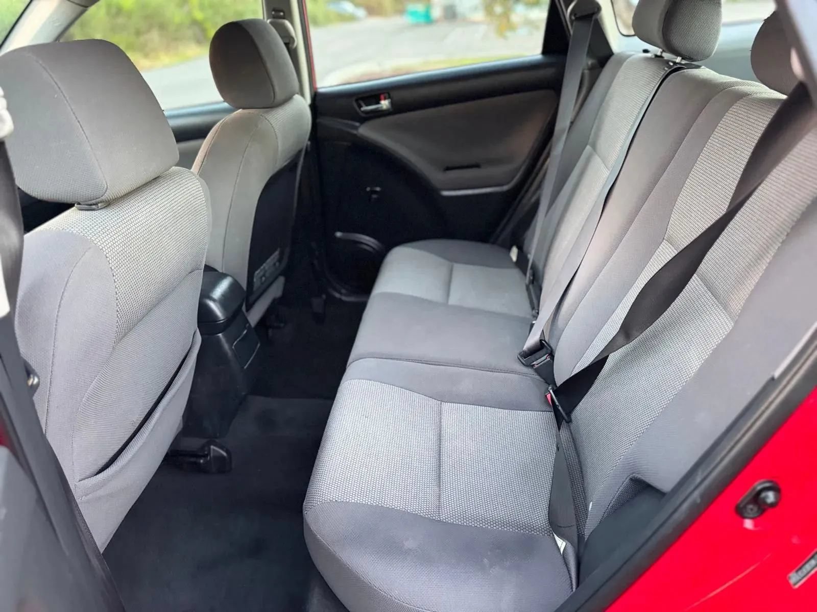 Used 2007 Toyota Matrix XR FWD image 10