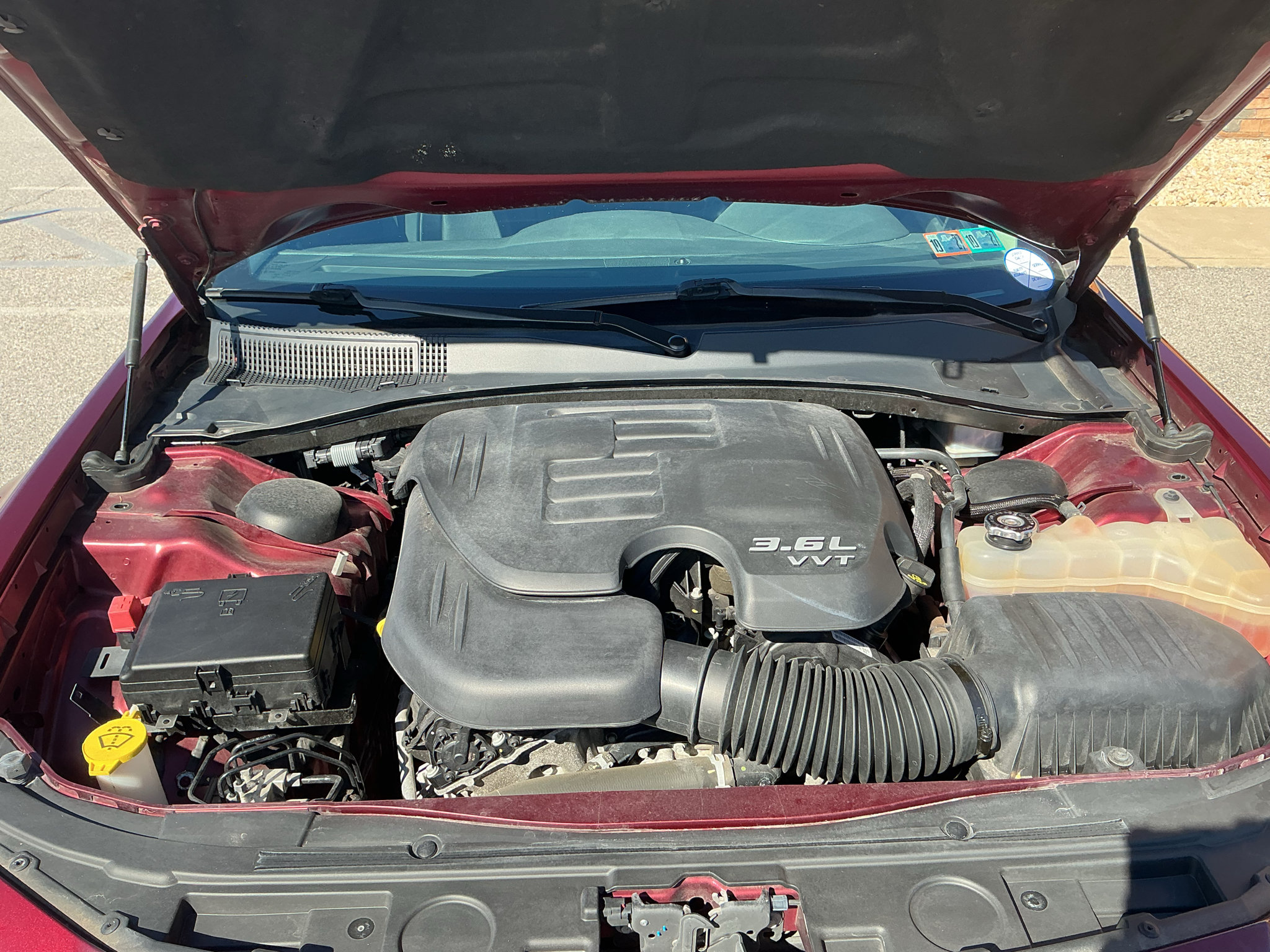Used 2019 Chrysler 300 Limited AWD/4WD image 11