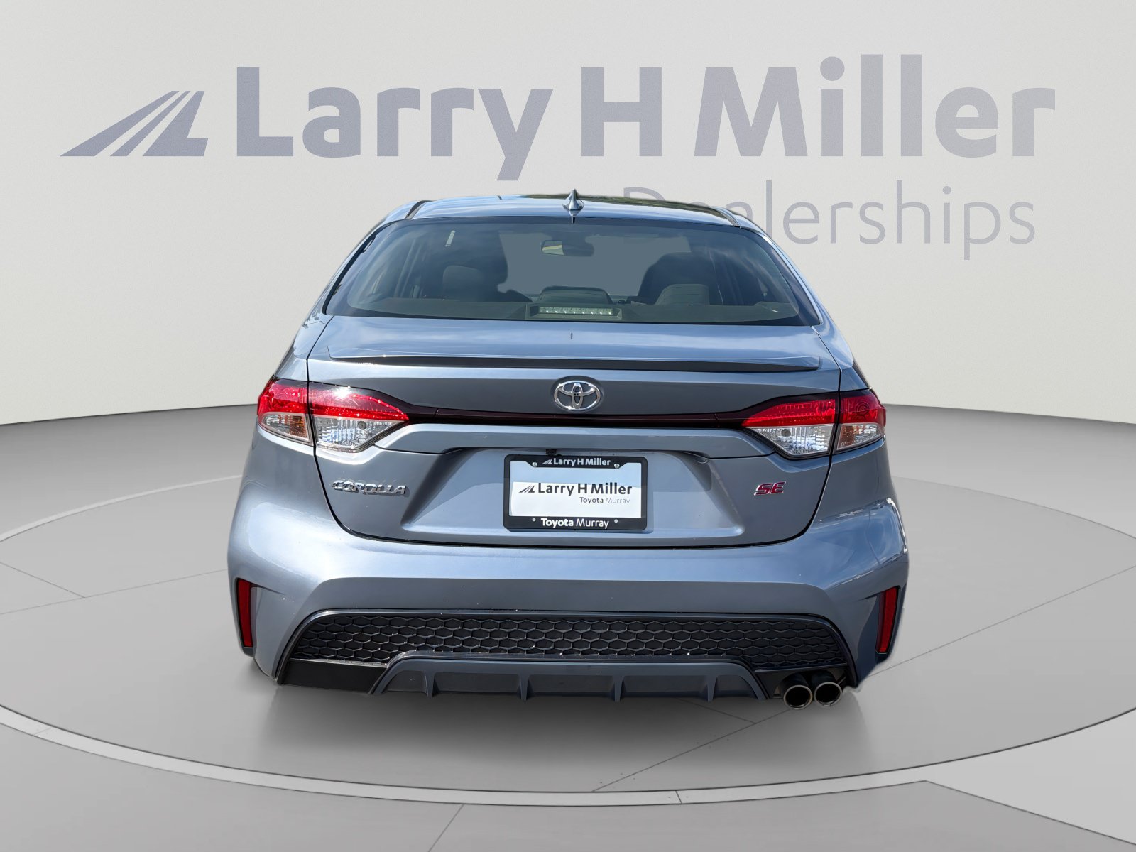 Used 2020 Toyota Corolla SE w/ Carpet Mat Package (TMS) FWD image 4