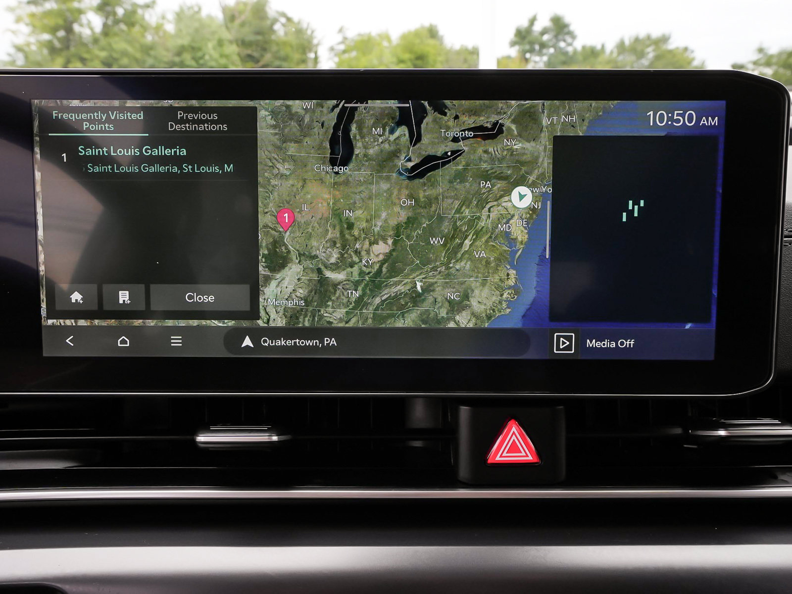 Used 2026 Kia Carnival LXS FWD image 28