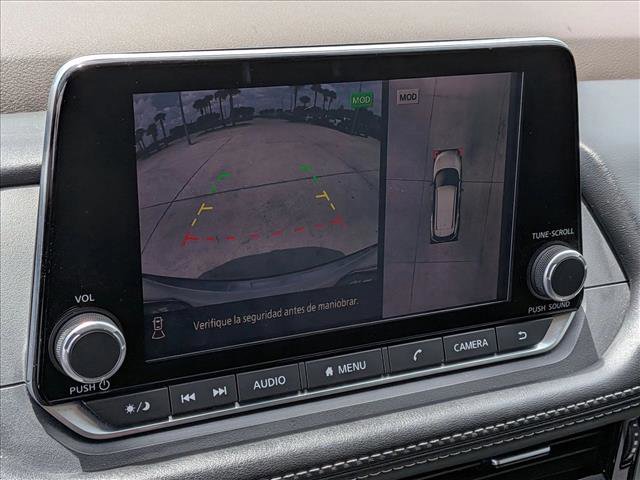 Used 2021 Nissan Rogue SV FWD image 13