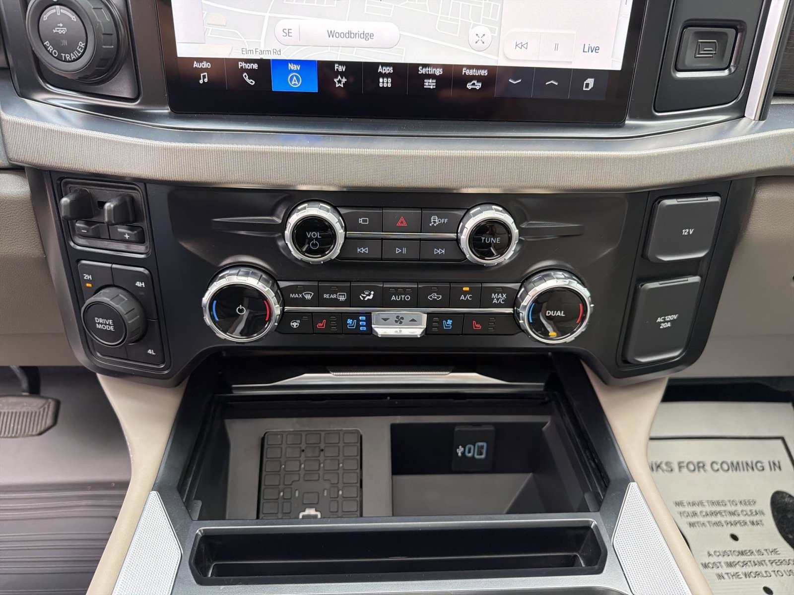 New 2026 Ford F450 Platinum w/ Platinum Plus Package image 25