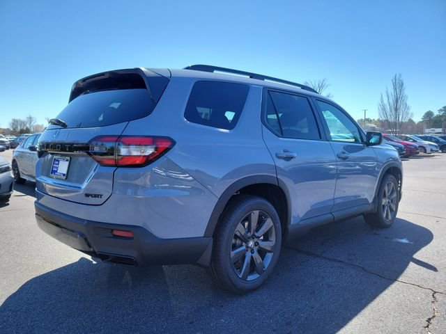 New 2026 Honda Pilot Sport image 4