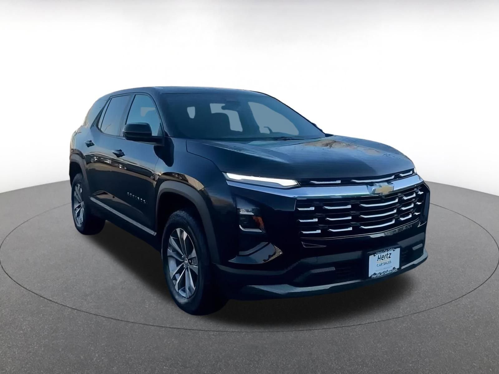 Used 2025 Chevrolet Equinox LT image 3