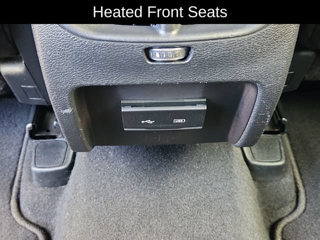 Used 2019 Jeep Cherokee Latitude Plus w/ Cold Weather Group AWD/4WD image 27