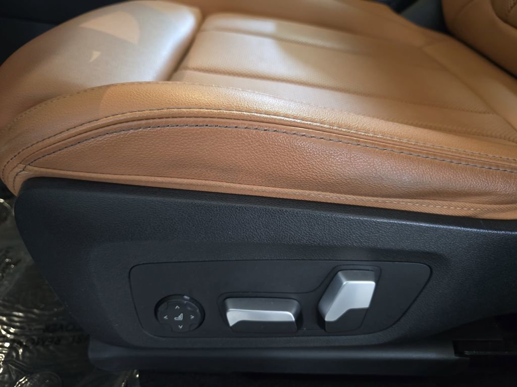 Certified 2024 BMW X3 sDrive30i w/ Convenience Package image 28