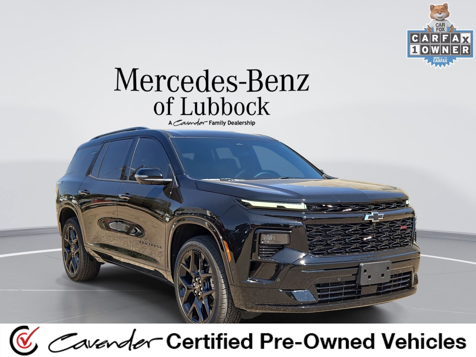 Used 2026 Chevrolet Traverse RS w/ LPO, Floor Liner Package AWD/4WD image 1