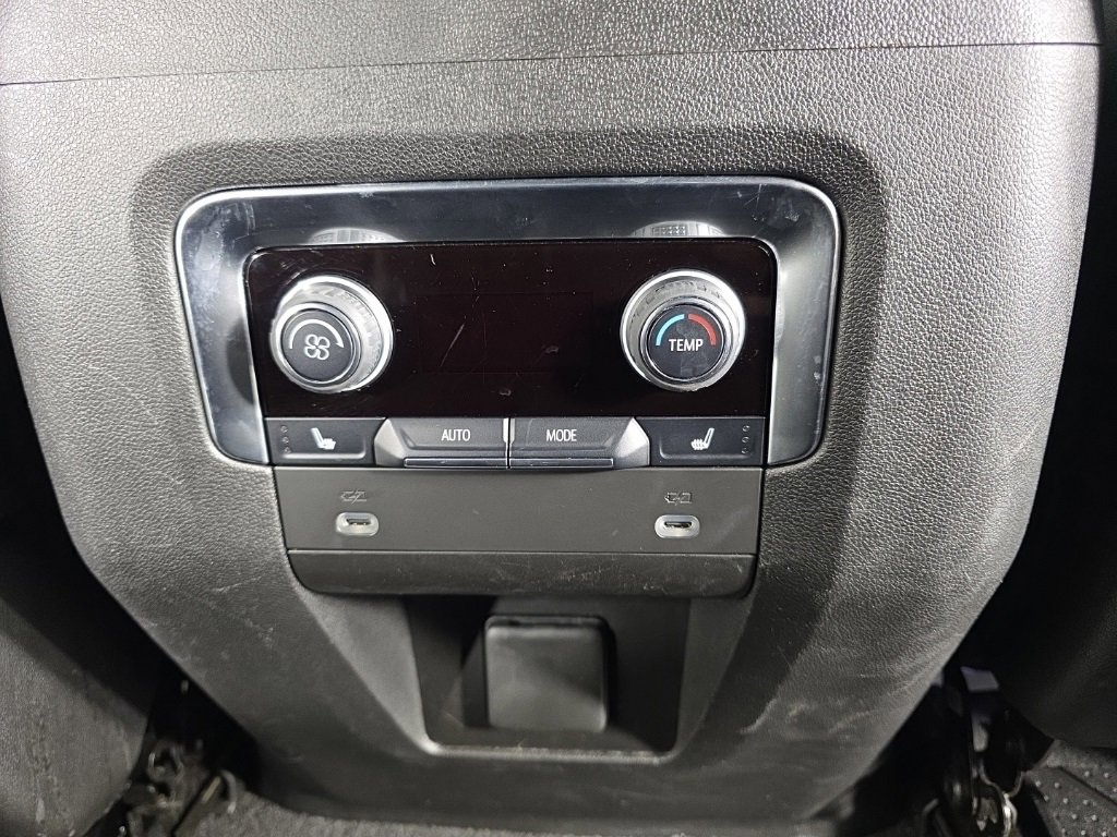 Used 2021 Chevrolet Tahoe High Country w/ Premium Package image 40