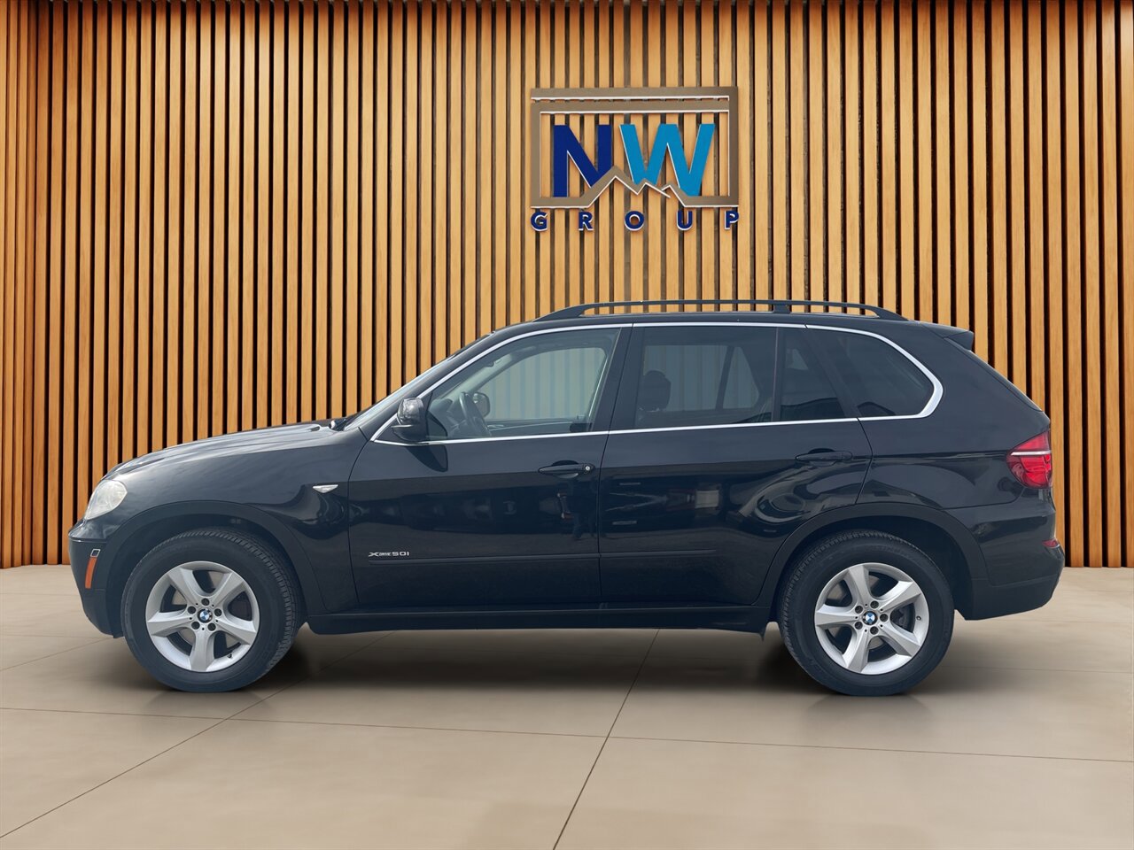 Used 2012 BMW X5 xDrive50i image 24