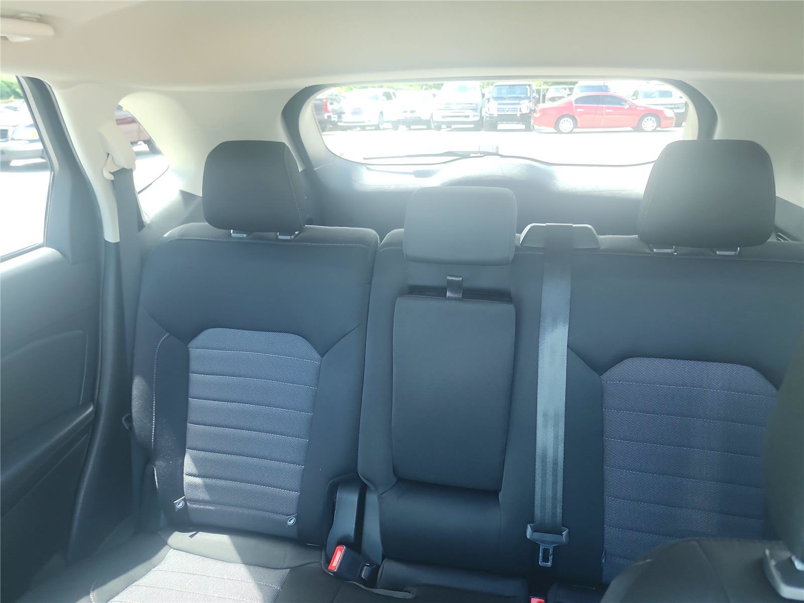 Certified 2020 Ford Edge SE FWD image 14